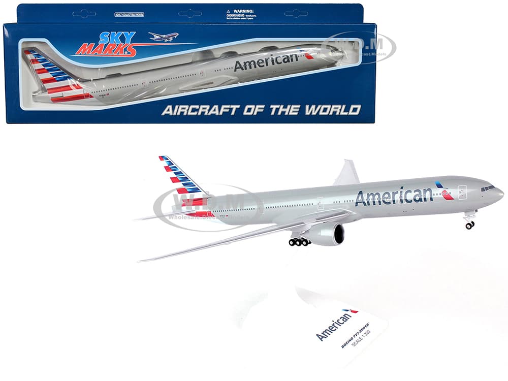 Boeing 777-300ER Commercial Aircraft with Landing Gear "American Airlines" (N718AN) Gray with Blue and Red Tail (Snap-Fit) 1/200 Plastic Model by Sky