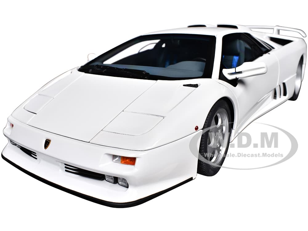 Lamborghini Diablo SE30 Jota Impact White 1/18 Model Car by Autoart