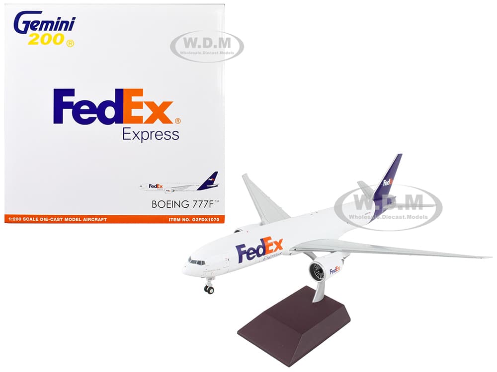 Boeing 777F Commercial Aircraft "Fedex (Federal Express)" (N889FD) White with Purple Tail "Gemini 200" Series 1/200 Diecast Model Airplane by GeminiJ