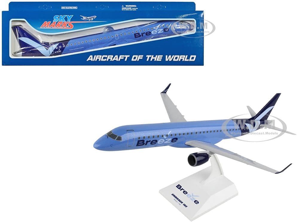 Embraer E195 Commercial Aircraft "Breeze Airways" (N190BZ) Blue (Snap-Fit) 1/100 Plastic Model by Skymarks