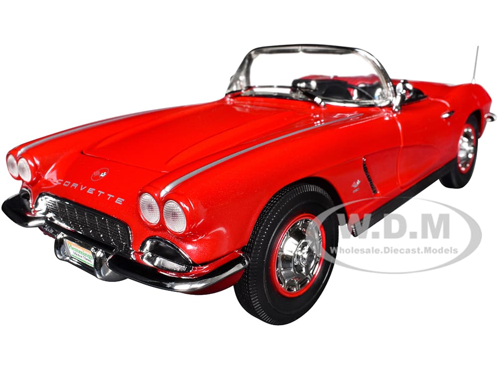 1962 Chevrolet Corvette Convertible Honduras Maroon Metallic "Hemmings Motor News September 2022 Cover Car" "American Muscle" Series 1/18 Diecast Mod