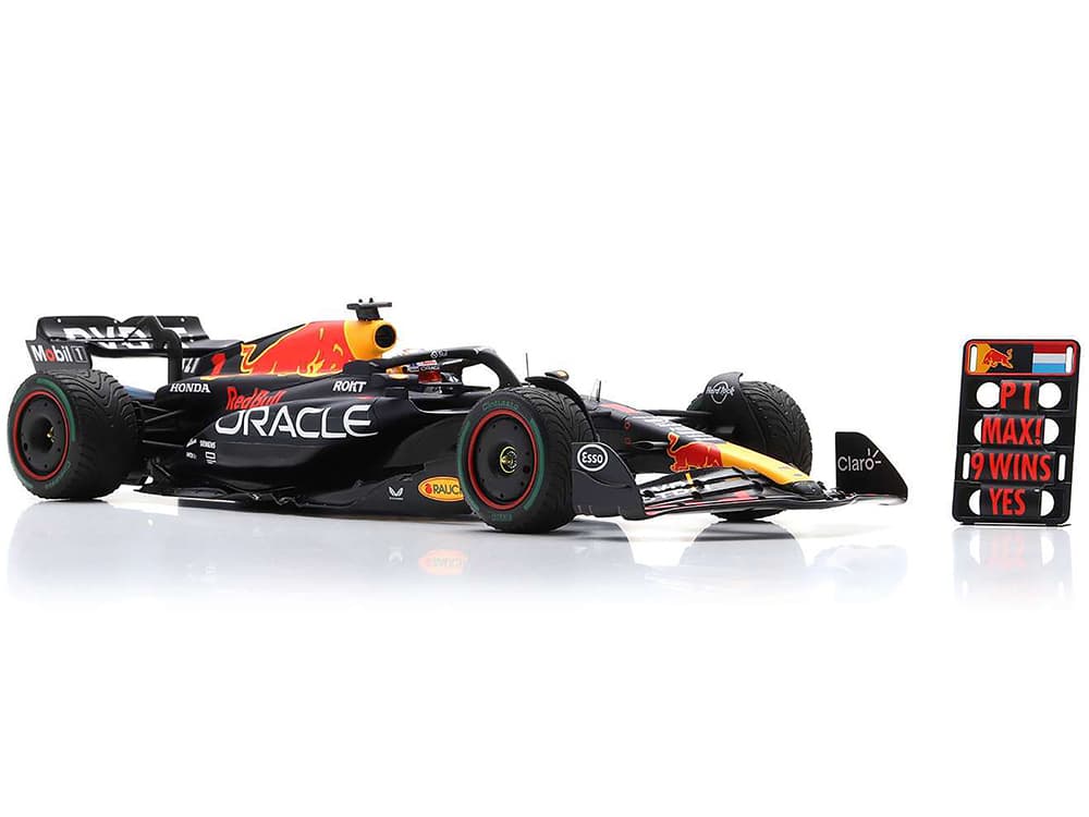 Red Bull Racing RB19 1 Max Verstappen "Oracle" Winner Formula One F1 "Dutch GP" (2023) with Pit Board and Acrylic Display Case 1/18 Model Car by Spar