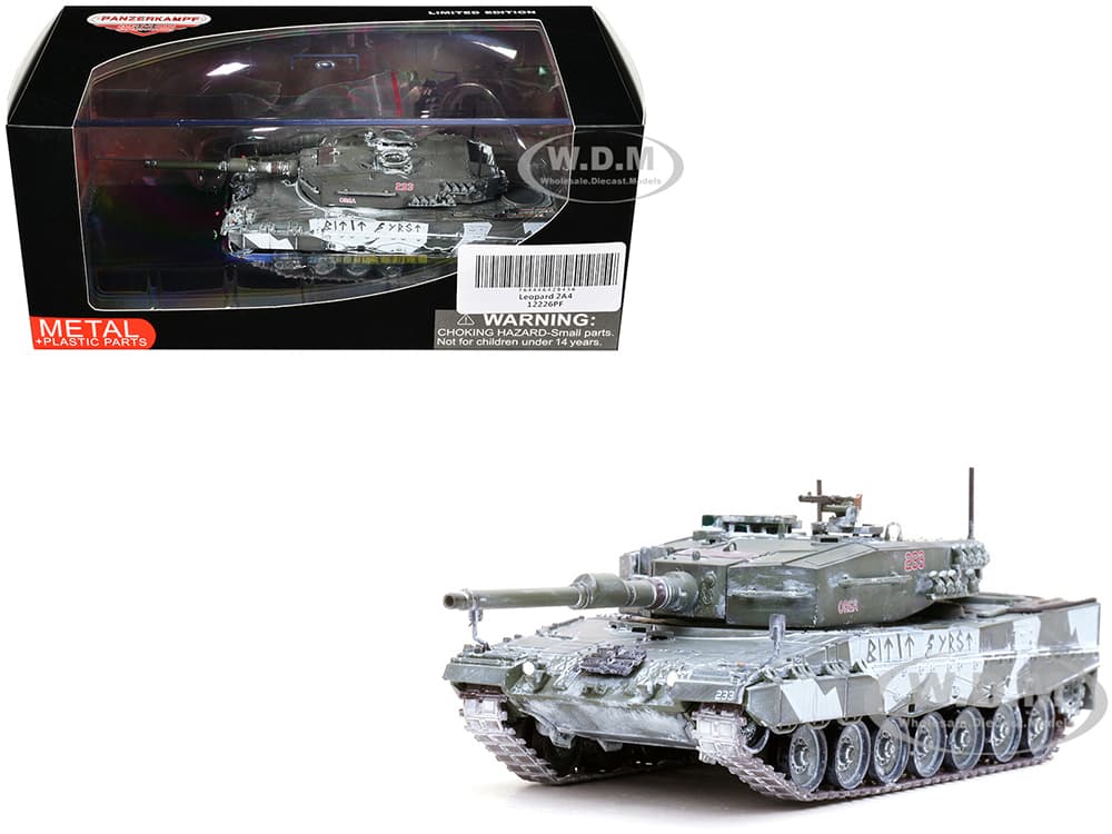 Leopard 2A4 Main Battle Tank with Snorkel "Winter Camouflage" Norwegian Army "Armor Premium" Series 1/72 Diecast Model by Panzerkampf