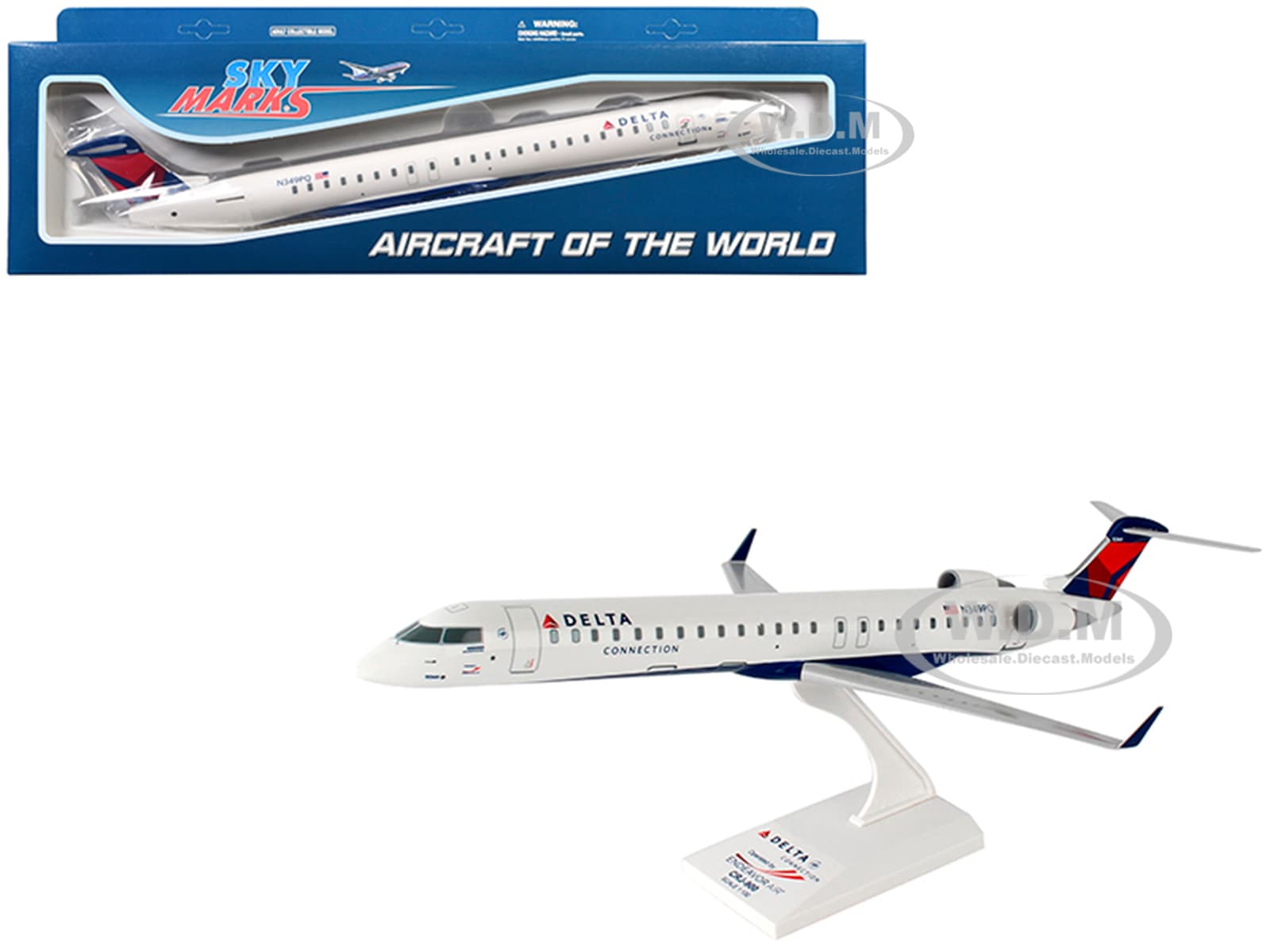 Bombardier CRJ900 Commercial Aircraft "Delta Connection" (N349PQ) White with Blue and Red Tail (Snap-Fit) 1/100 Plastic Model by Skymarks