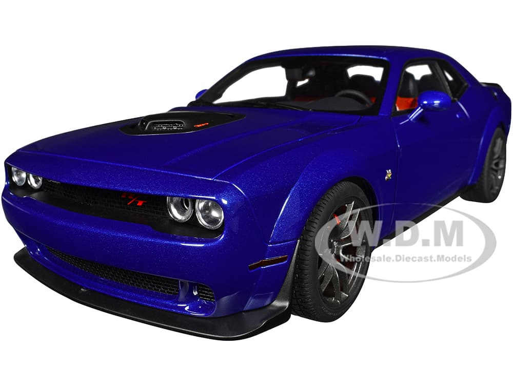 2022 Dodge Challenger R/T Scat Pack Widebody Indigo Blue 1/18 Model Car by Autoart