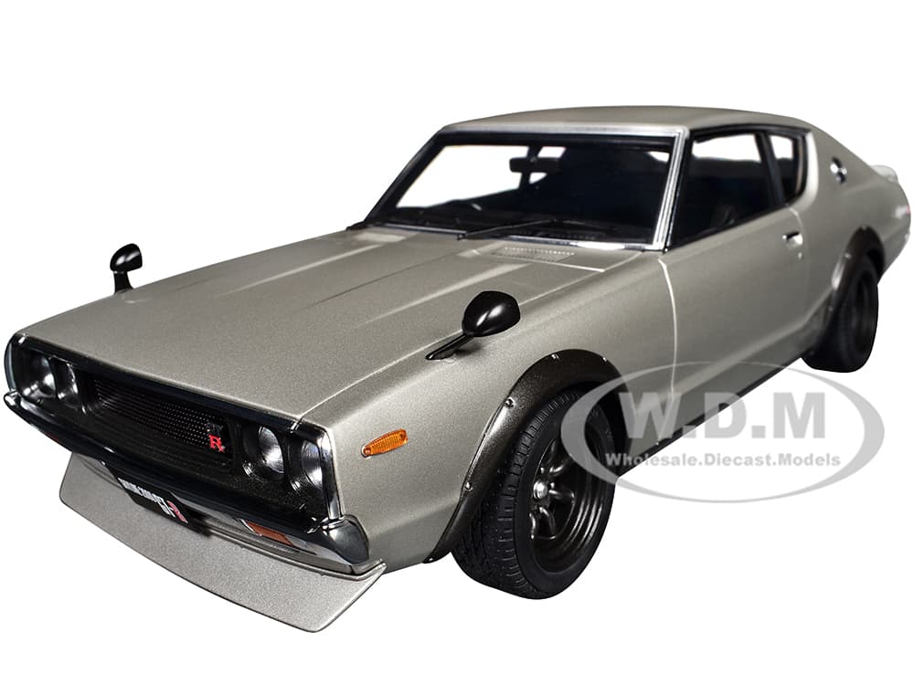 Nissan Skyline 2000GT-R (KPGC110) Tuned Version RHD (Right Hand Drive) Silver Metallic 1/18 Model Car by Autoart